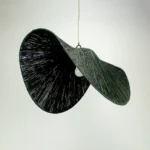 Lampe suspendue en raffia en forme de parasol